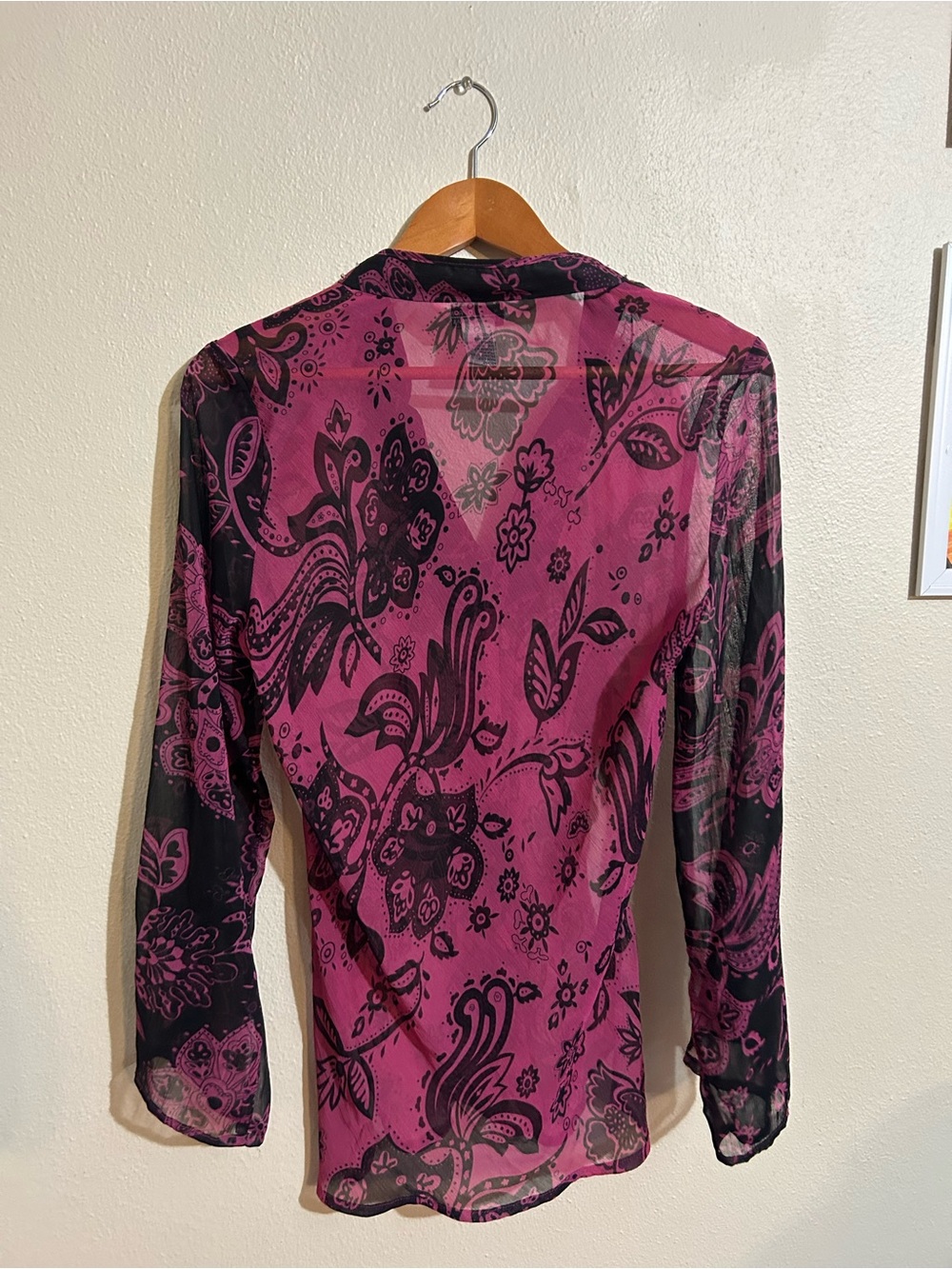 John Paul Richard Y2K Magenta Floral Chiffon Paisley Top Size M McBling - Picture 3 of 3